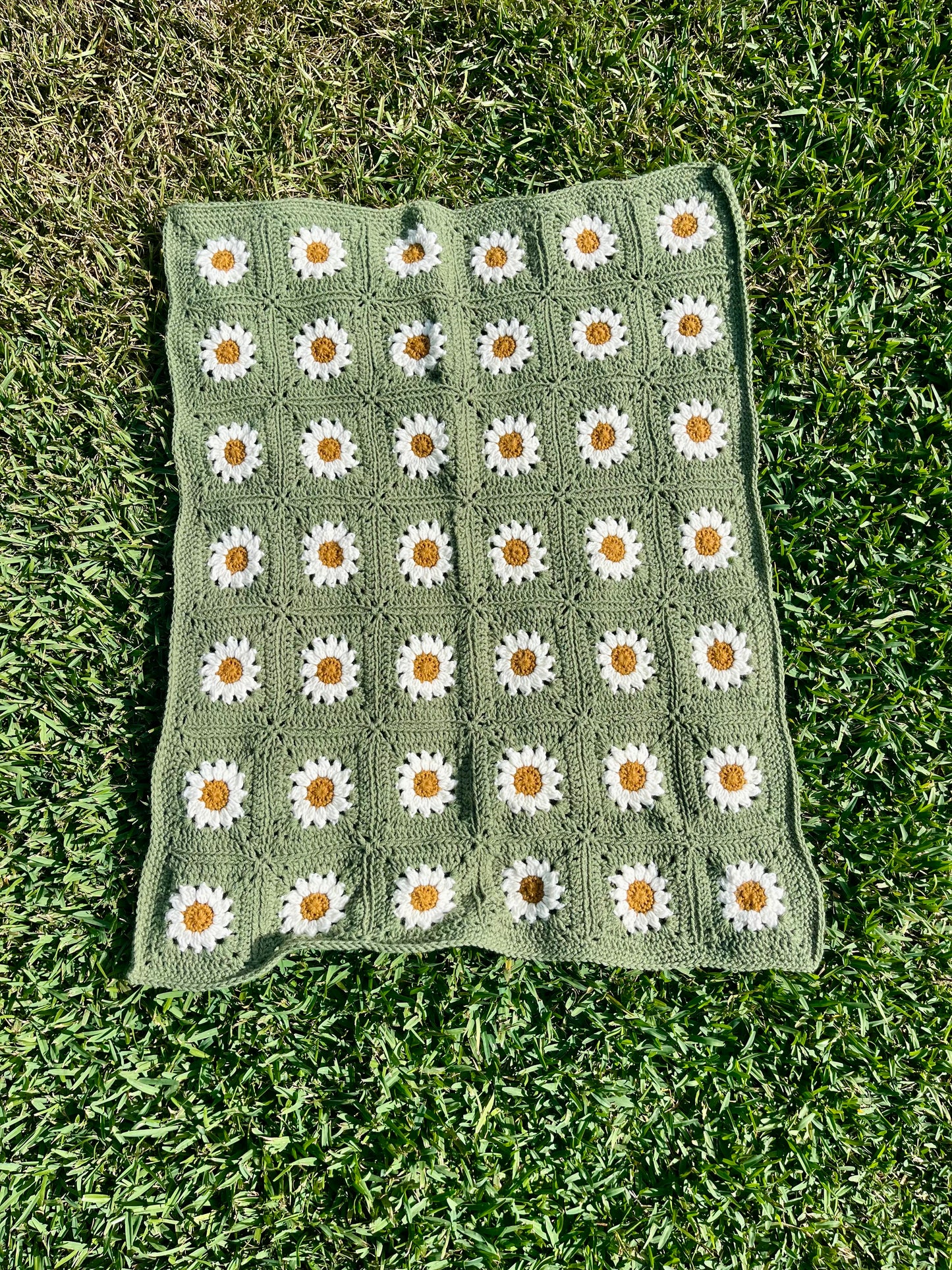 Daisy Baby Blanket